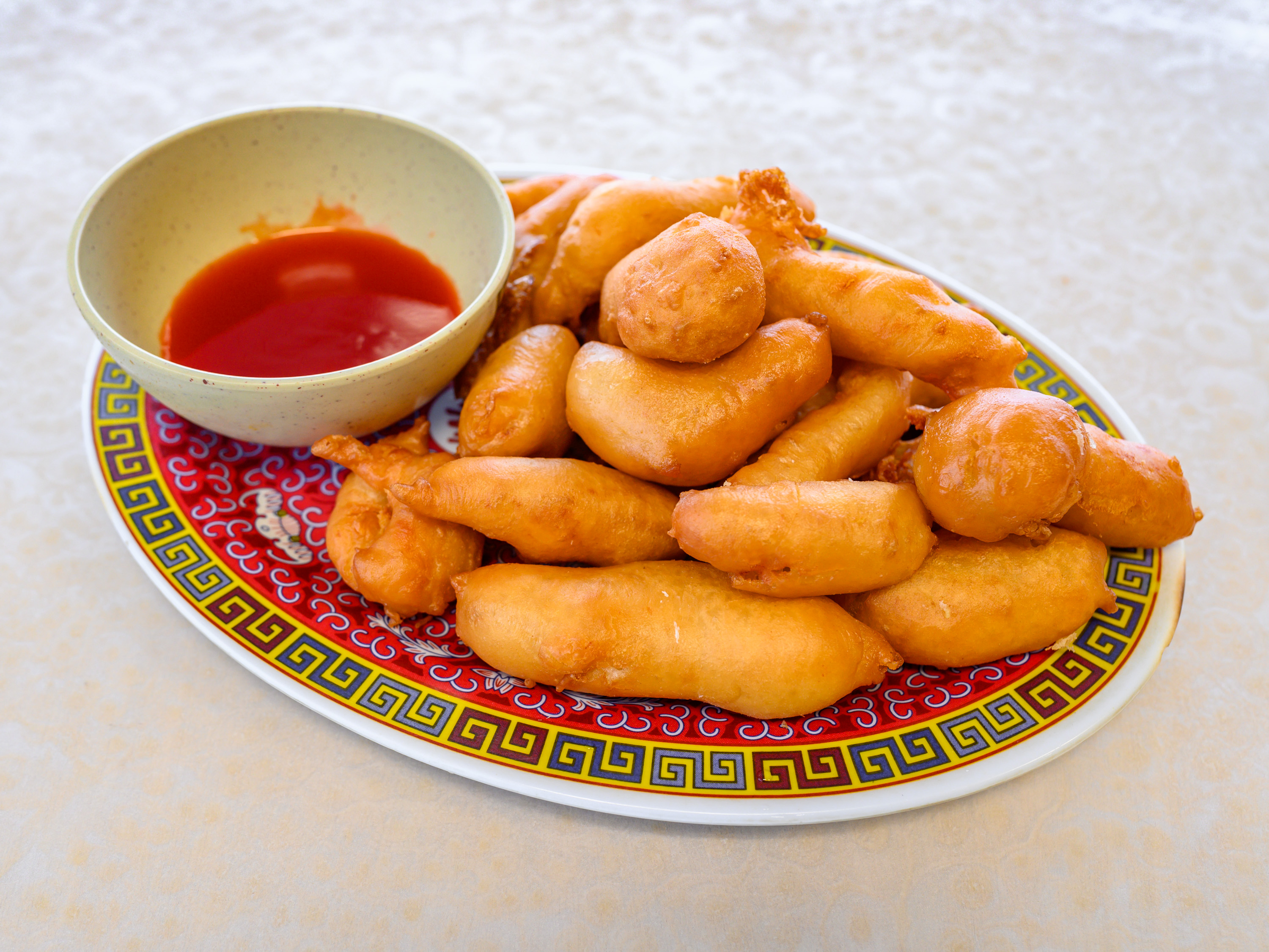 Order 96.  Sweet & Sour Chicken food online from Lucky Chinese Restaurant store, Richmond on bringmethat.com