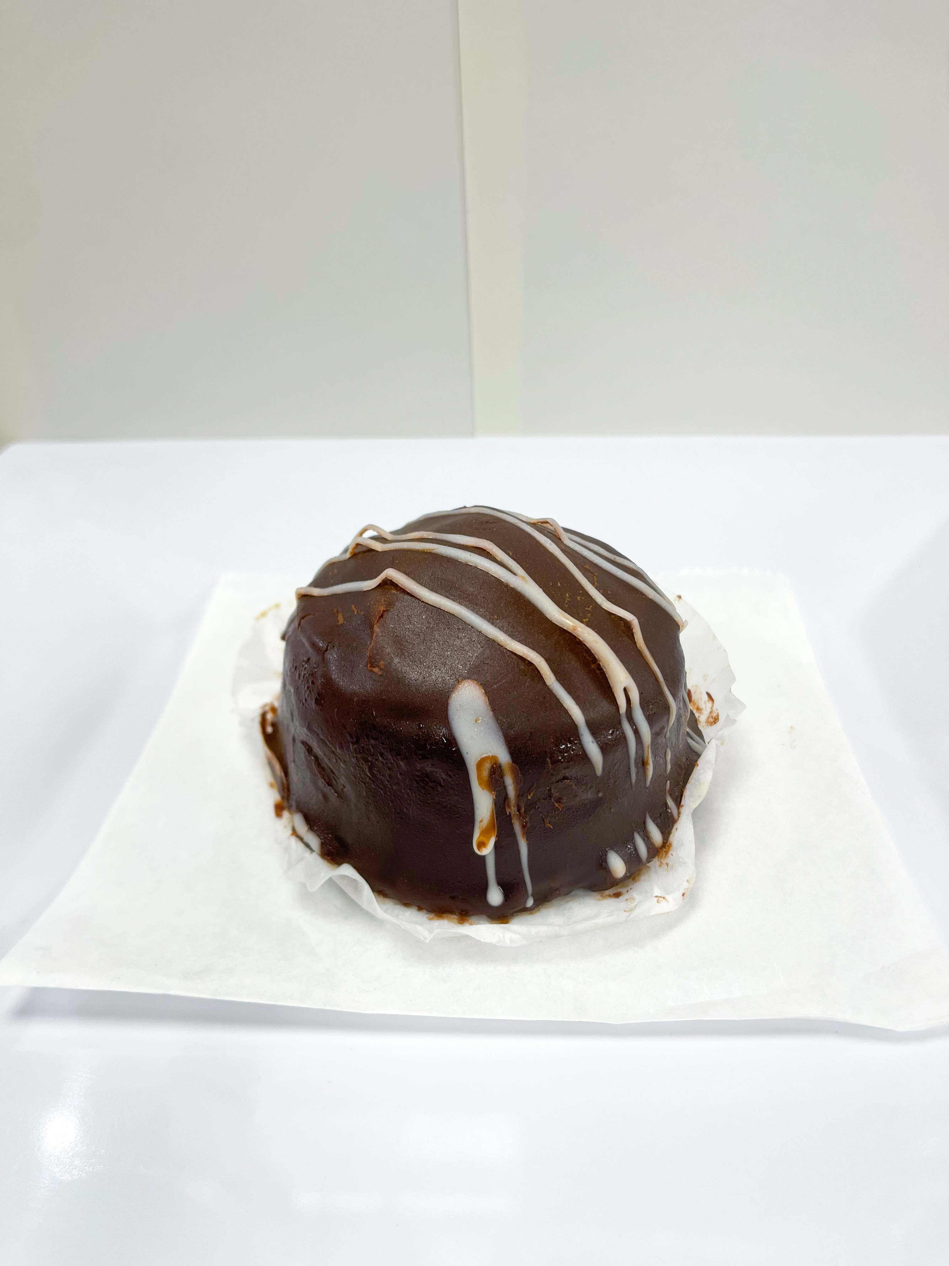 Order Boston creme bomb food online from Juice Brothers store, New York on bringmethat.com