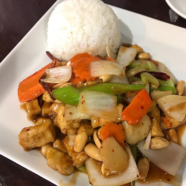Order Kung Pao food online from Wanya Thai Restaurant store, Canyon Country on bringmethat.com
