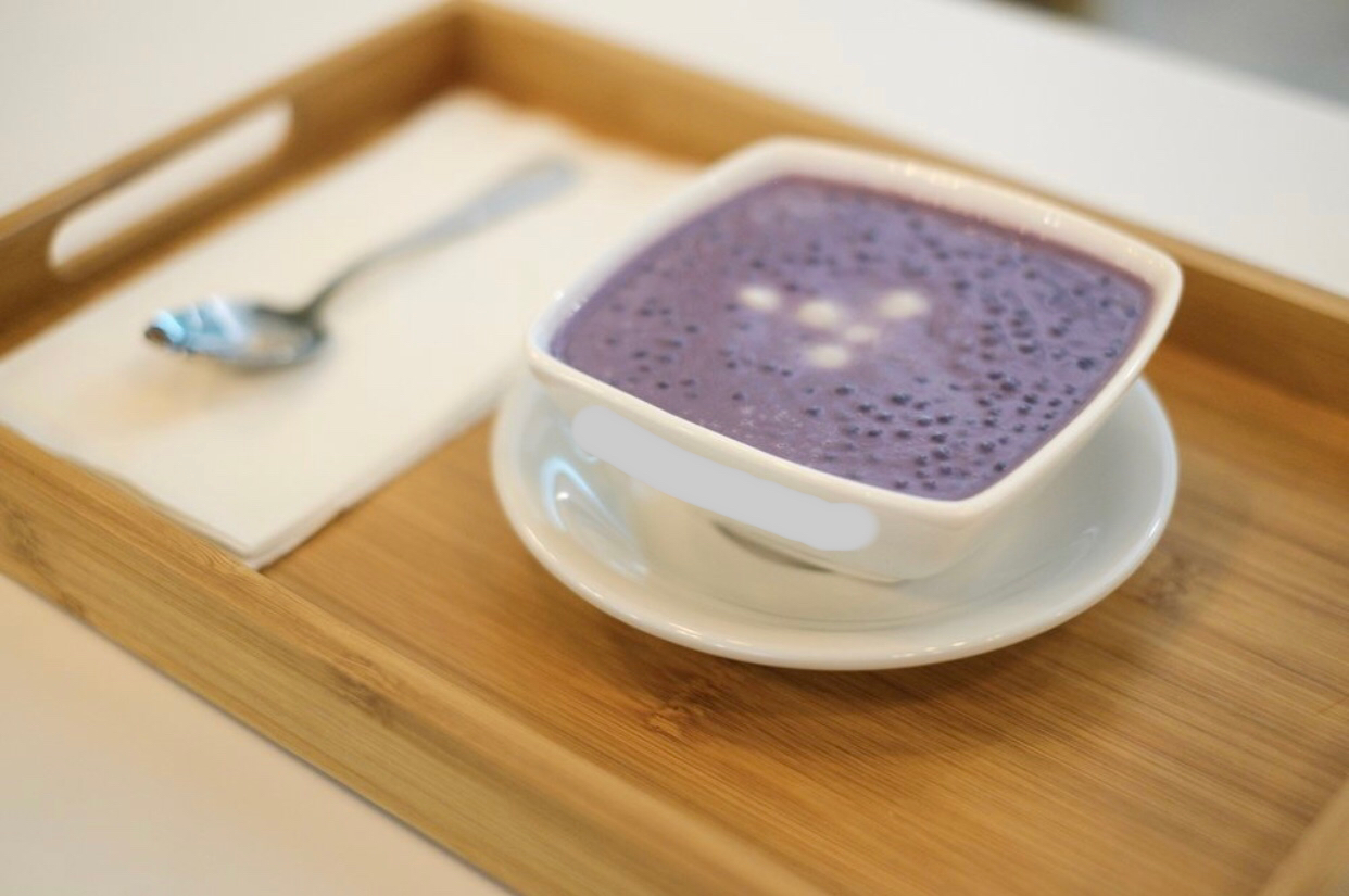Order H9. Ube Soup with Sago and Rice Ball food online from Mango Mango Dessert store, Denver on bringmethat.com