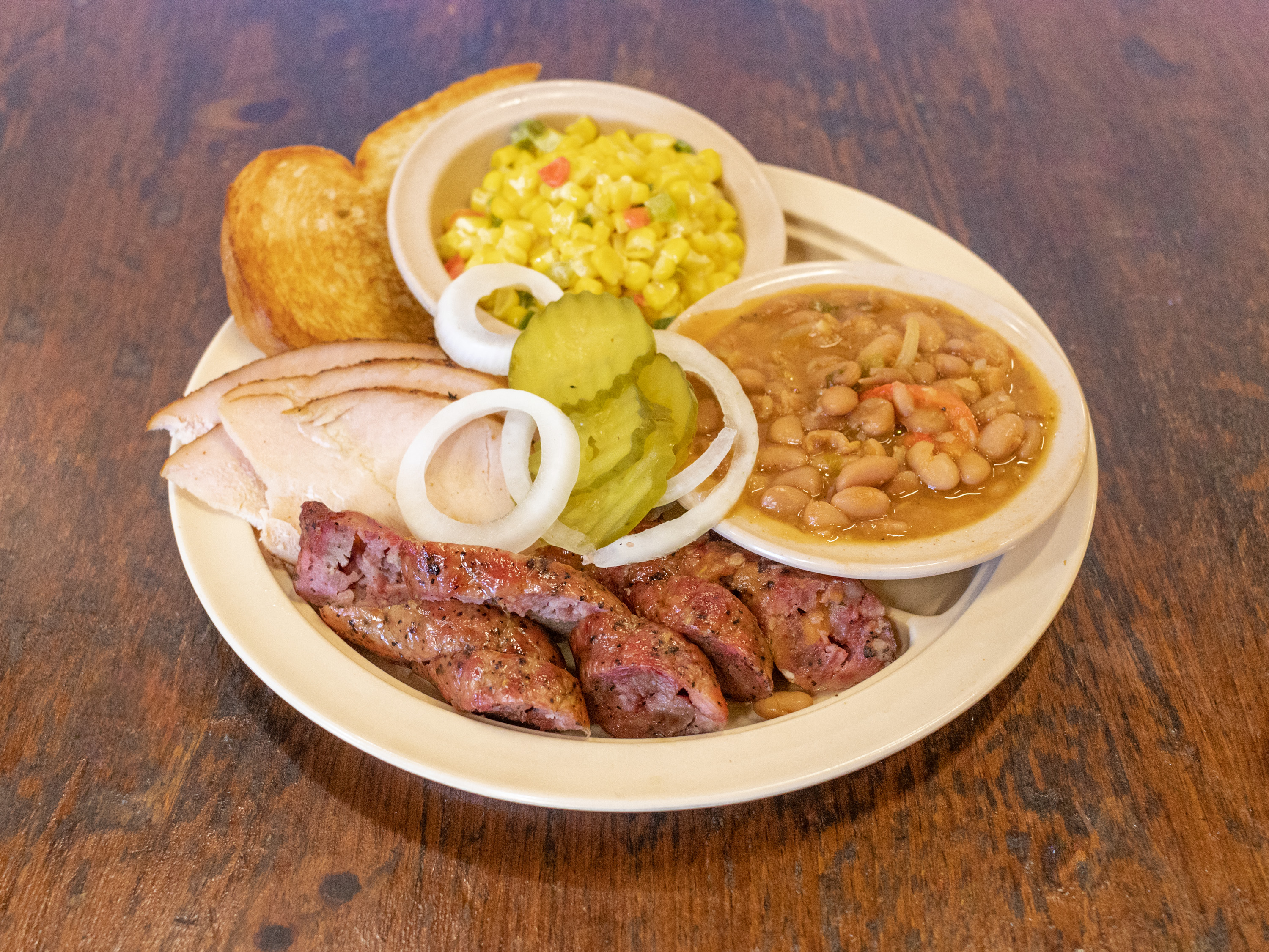 Order Combo Brisket Plate food online from Lyndon's Pit Bar-B-Q store, Houston on bringmethat.com
