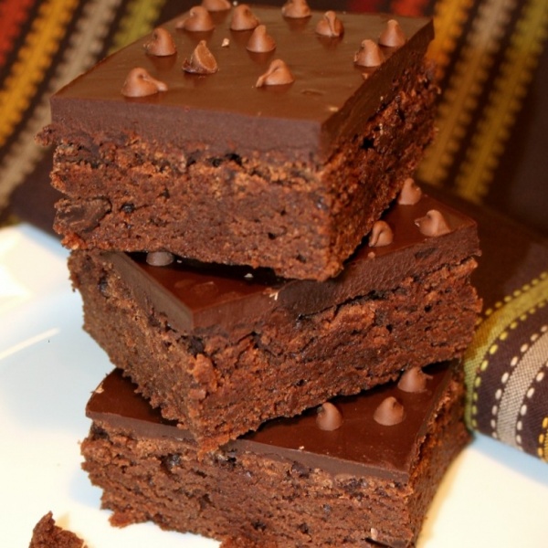 Order Brownies food online from Seasons Cafe & Deli store, Rockland on bringmethat.com