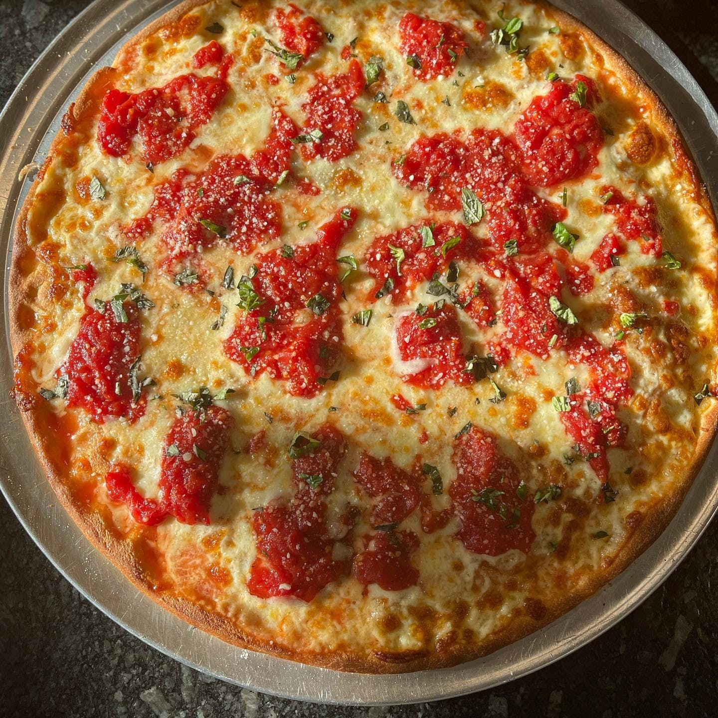 Order Brooklyn Pizza - Large 16'' food online from Whippany Pizzeria store, Whippany on bringmethat.com