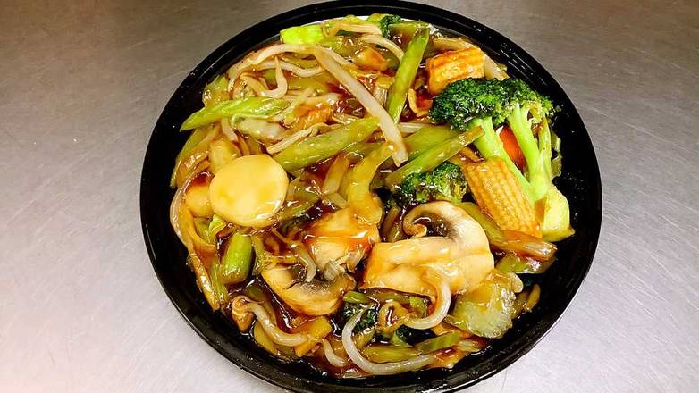 Order Vegetable Chop Suey 菜什碎 food online from China Dragon store, Anoka on bringmethat.com