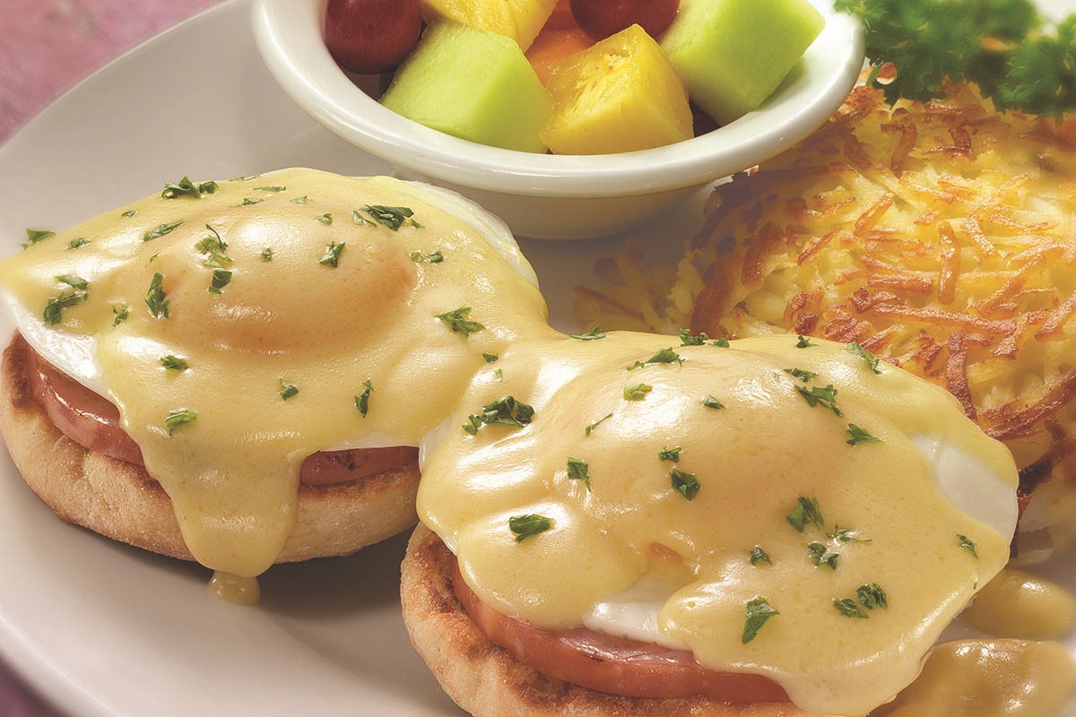 Order Classic Eggs Benedict food online from Bakery By Perkins store, Eagan on bringmethat.com