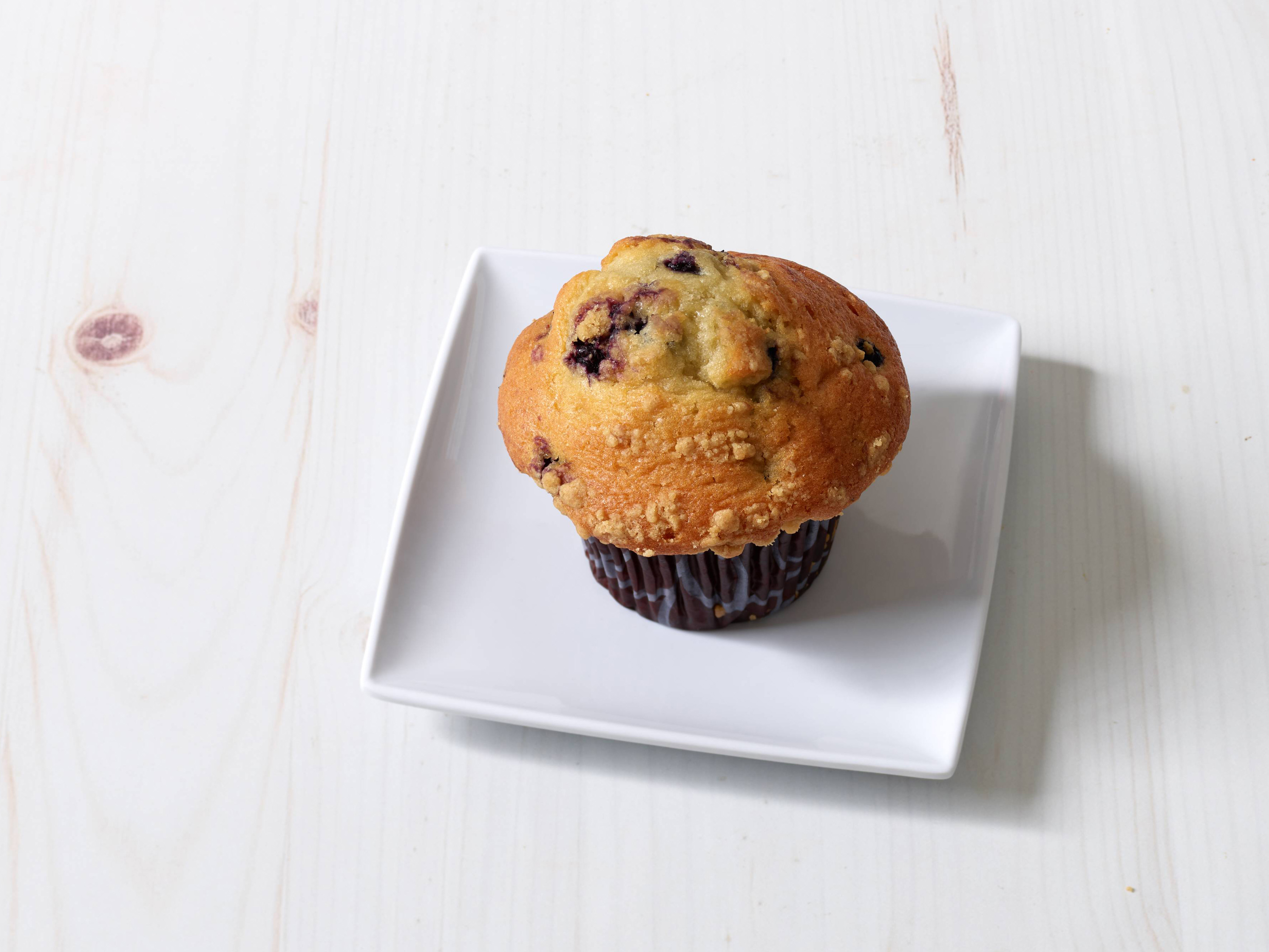 Order Blueberry Muffin food online from Bagel King Express store, DeBary on bringmethat.com