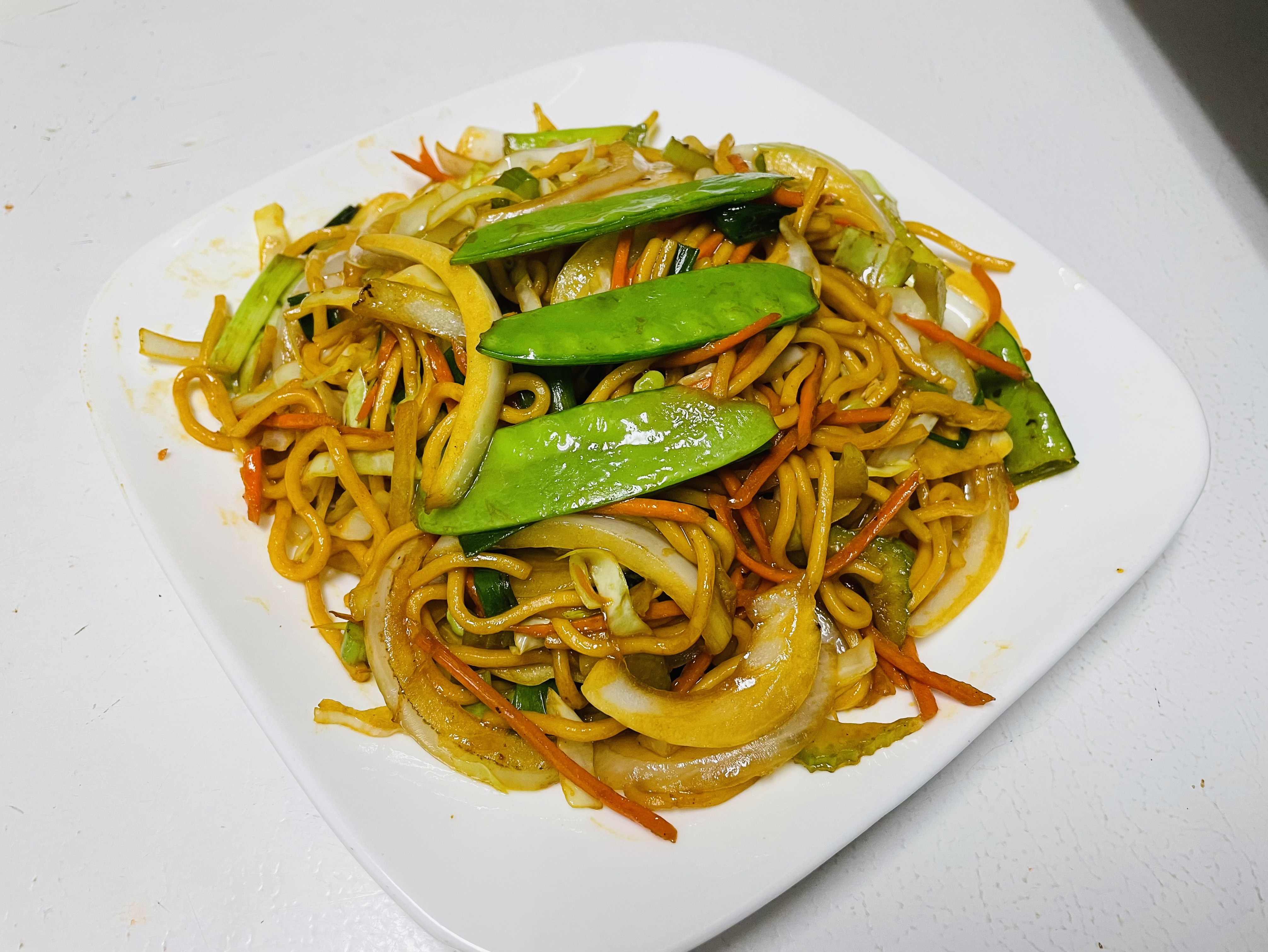 Order Garden Lo Mein food online from Rainbow House store, Albany on bringmethat.com