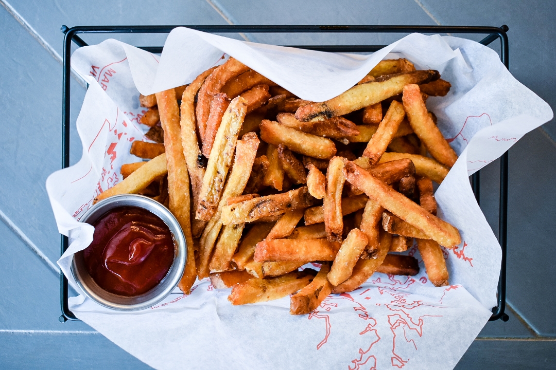 Order Large Fries food online from The Walrus Oyster & Ale House store, Columbia on bringmethat.com
