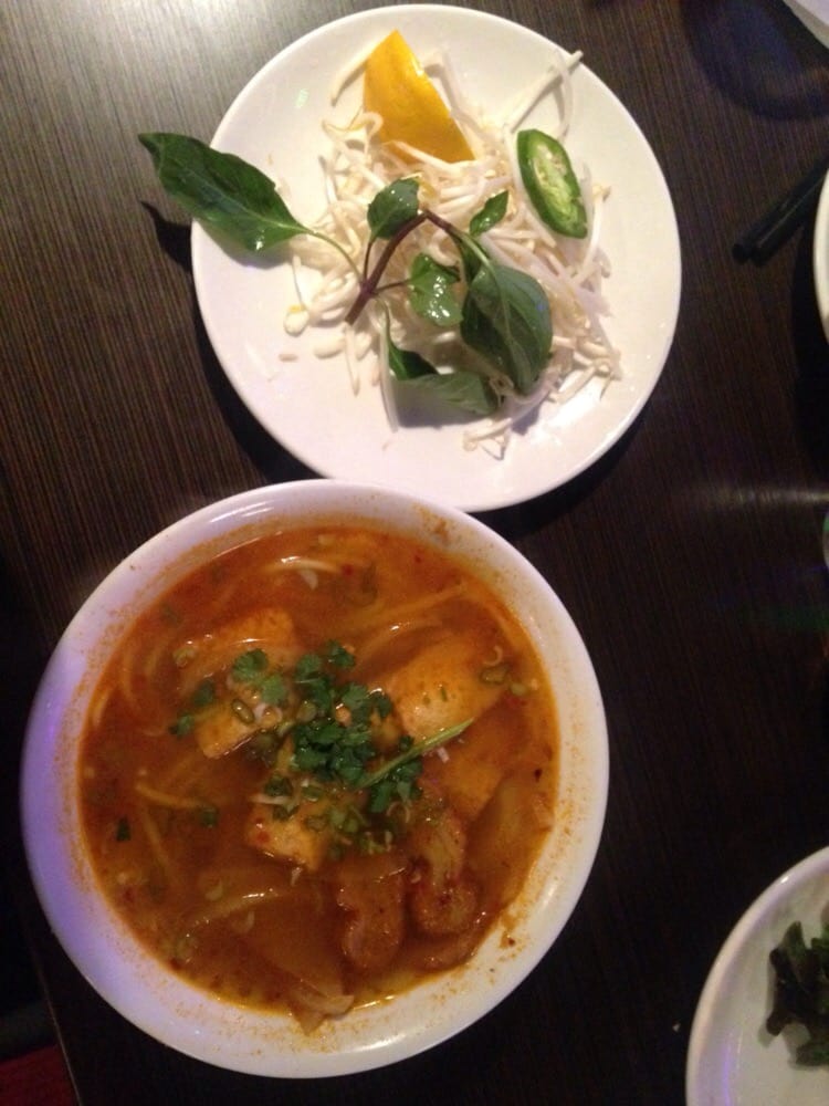 Order 15. Bun Hue Spicy Noodle food online from Indochine Vegan store, San Francisco on bringmethat.com
