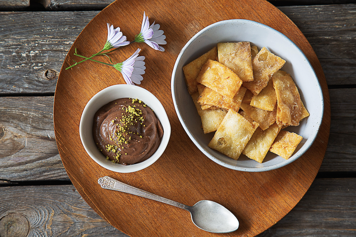 Order Chocolate Hummus and Cinnamon Chips food online from Wing It store, Menlo Park on bringmethat.com