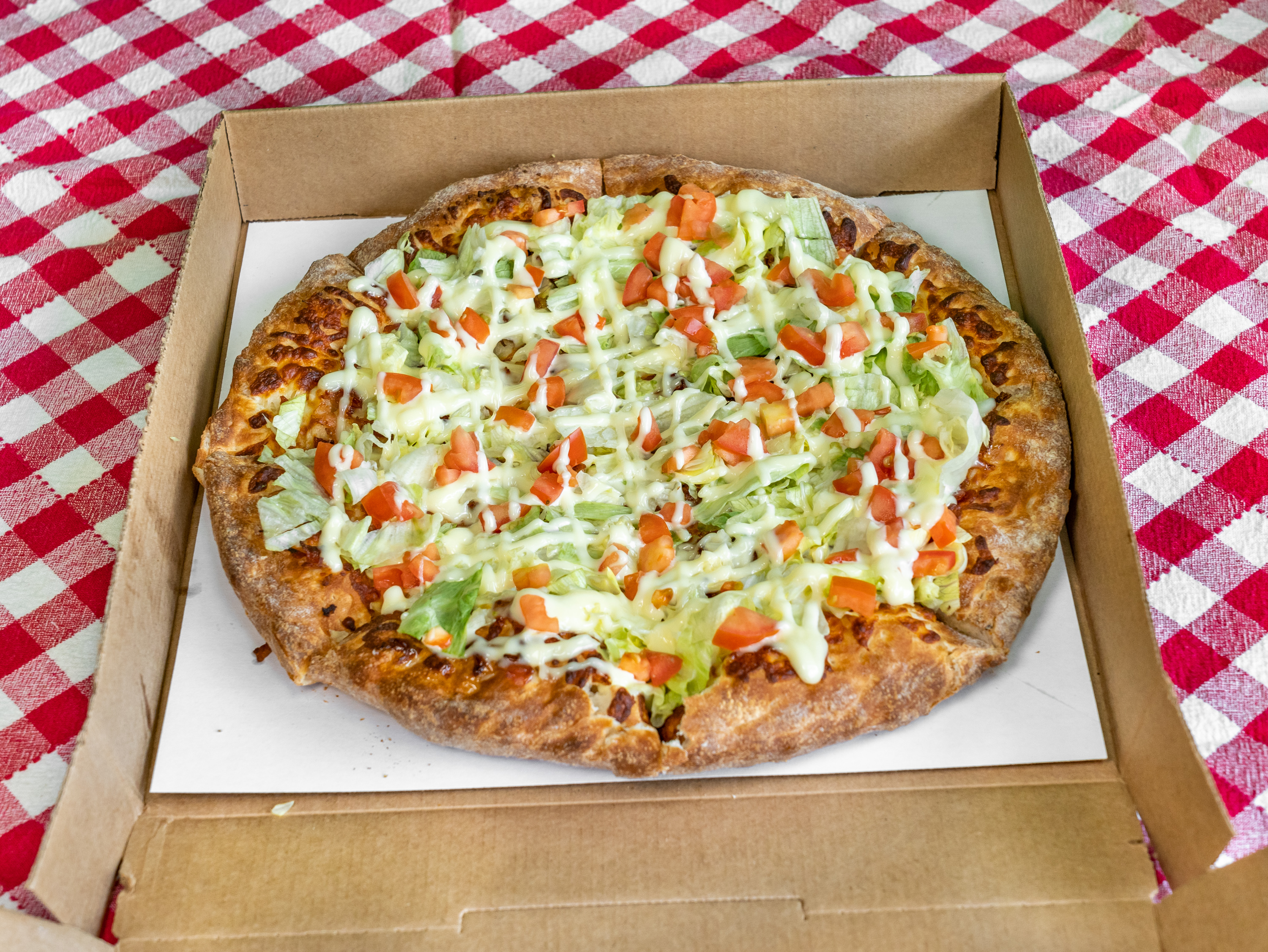 Order BLT Pizza food online from What Up Dough Pizzeria store, Utica on bringmethat.com