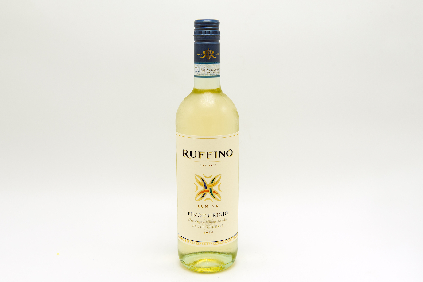 Order Lumina Ruffino  | pinot grigio 750ml White Wine food online from Sandpiper Liquors store, Summerland on bringmethat.com