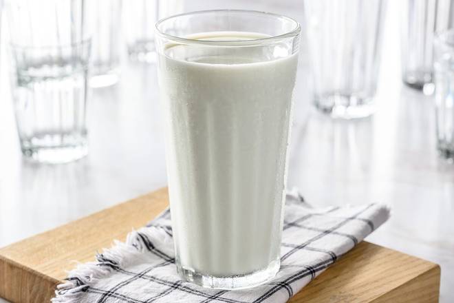 Order Whole Milk food online from Cracker Barrel Old Country Store store, Corinth on bringmethat.com