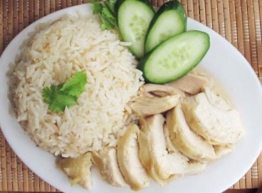 Order C12. Hainanese Chicken Rice (CHainan) food online from Pho Daily store, Gardena on bringmethat.com