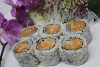 Order R11. Spicy Crab Meat Roll food online from Tengu Asian Bistro store, Albany on bringmethat.com