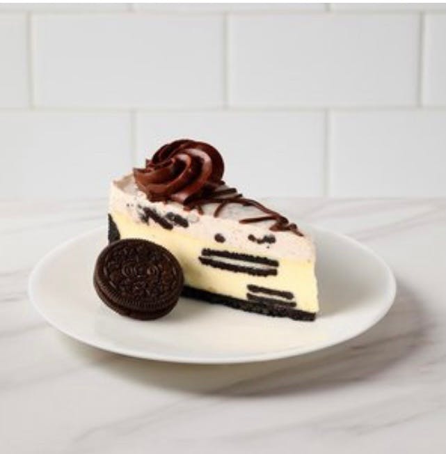 Order Cheesecake Cookies & Cream Oreo - Dessert food online from Pietros Italian store, Riverside on bringmethat.com