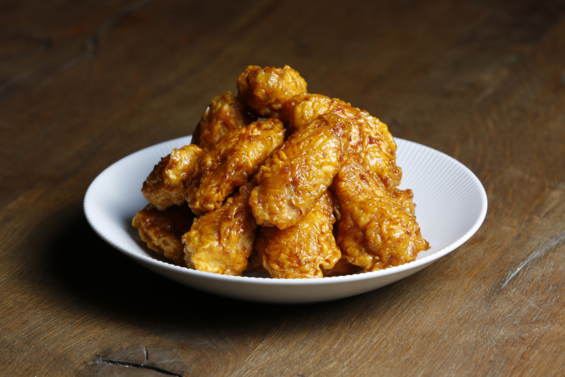 Order Soy Garlic Wings food online from Bb.Q Chicken store, North Bethesda on bringmethat.com