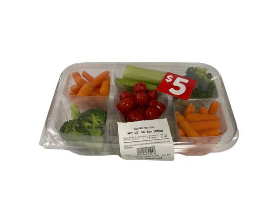 Order Vegetable Tray Small (21 oz) food online from Safeway store, Alamo on bringmethat.com