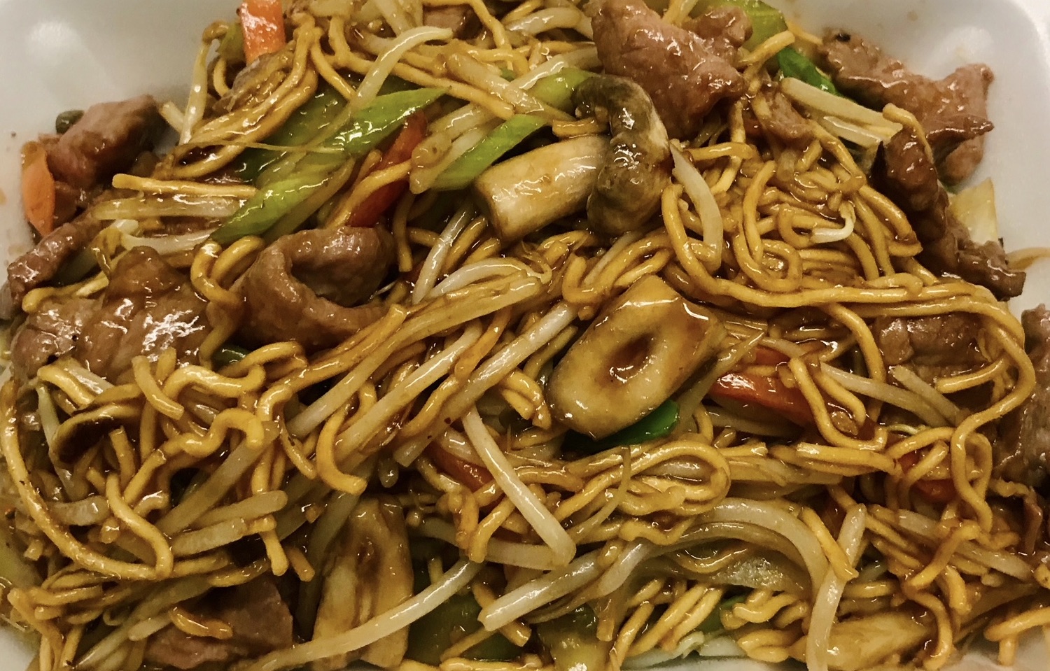 Order Beef Lo Mein food online from Imperial Palace store, Clinton Township on bringmethat.com