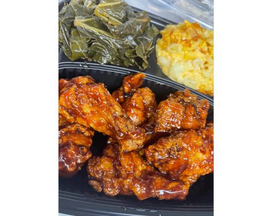Order Flavored Wings food online from Sooo Delicious Soul Food Cafe store, Philadelphia on bringmethat.com