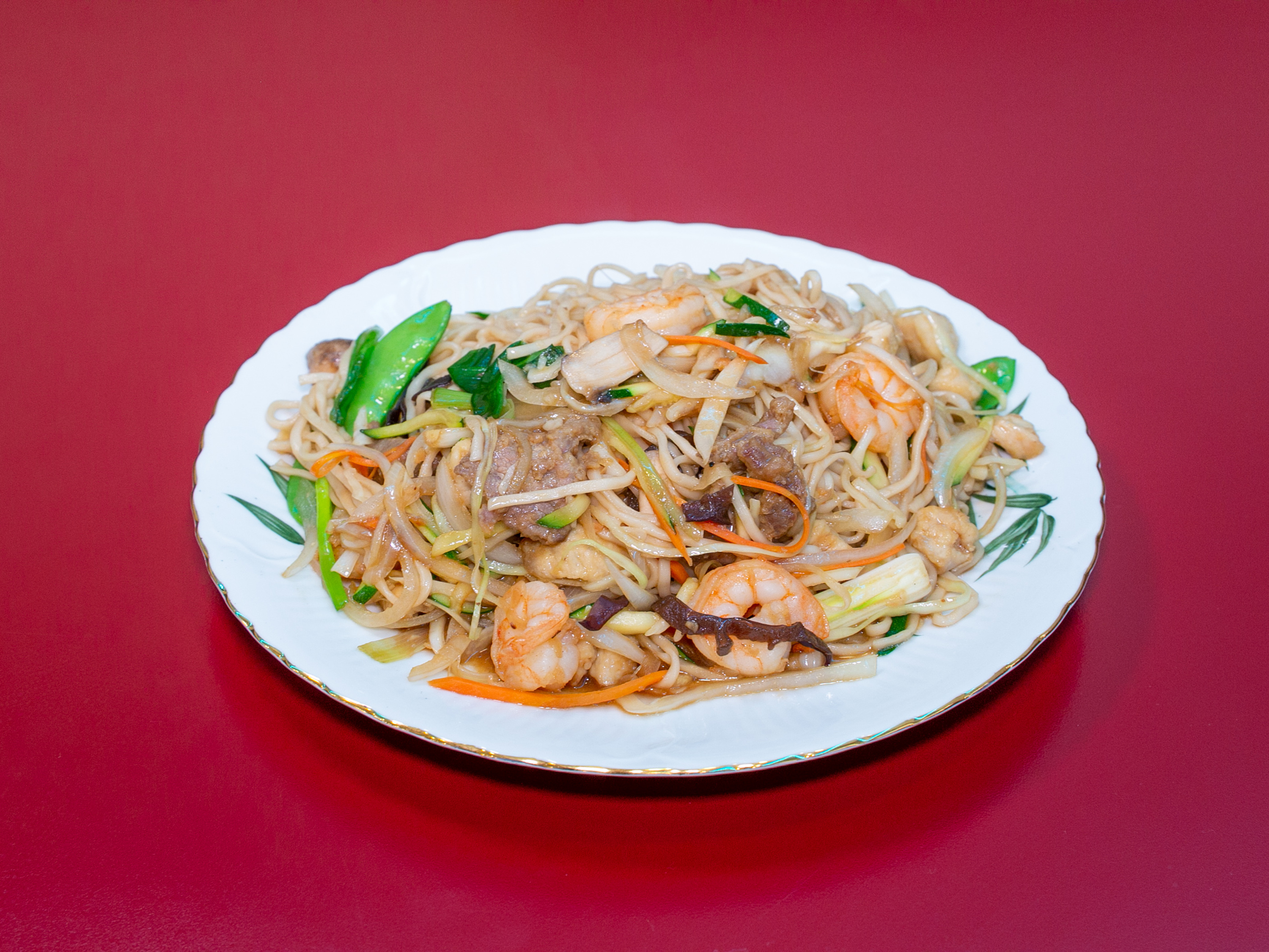 Order Combination Chow Mein food online from Great Sea Chinese Restaurant store, Chicago on bringmethat.com