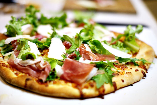 Order Arugula Prosciutto Pizza food online from Pizza boy store, Glendale on bringmethat.com