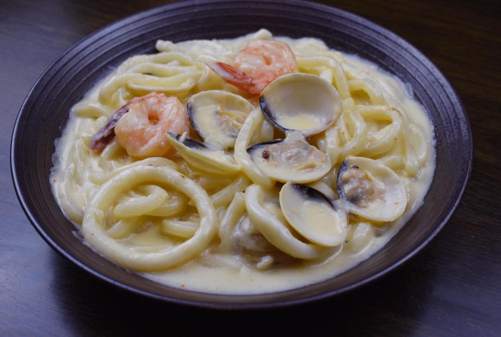 Order Seafood Creamy Udon food online from Akaya Sushi, Izakaya & Ramen store, Richardson on bringmethat.com