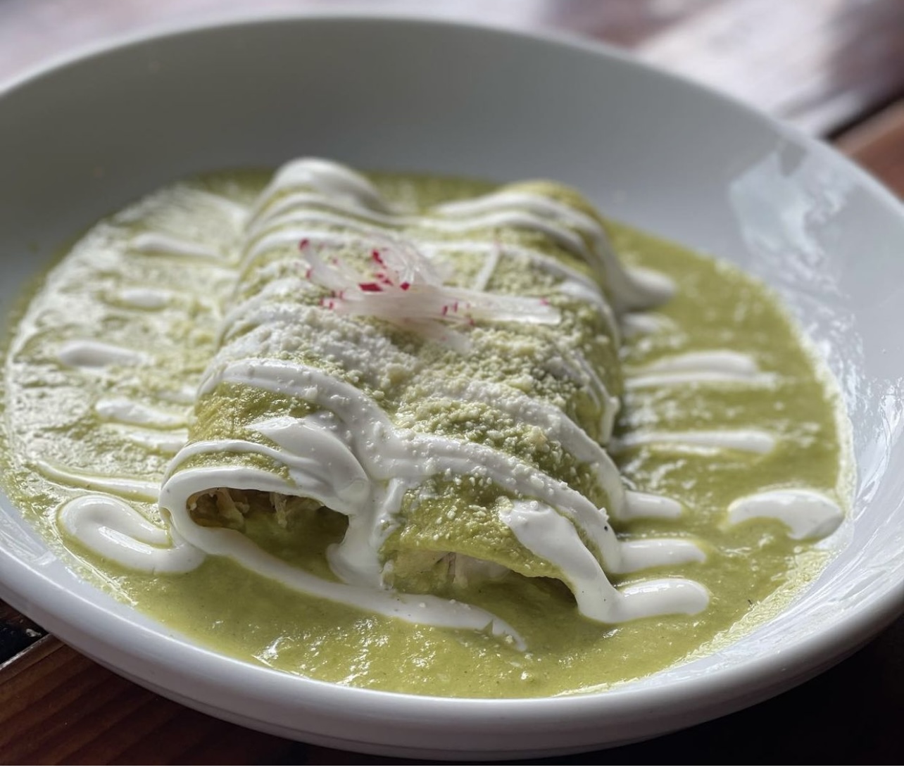Order Enchiladas suizas  food online from Leslie's Kitchen store, Brooklyn on bringmethat.com