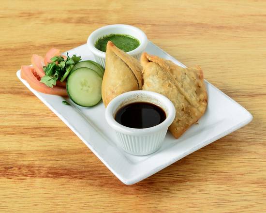 Order Samosa (2 pcs) food online from Heavenly Indian Restaurant store, Miamisburg on bringmethat.com
