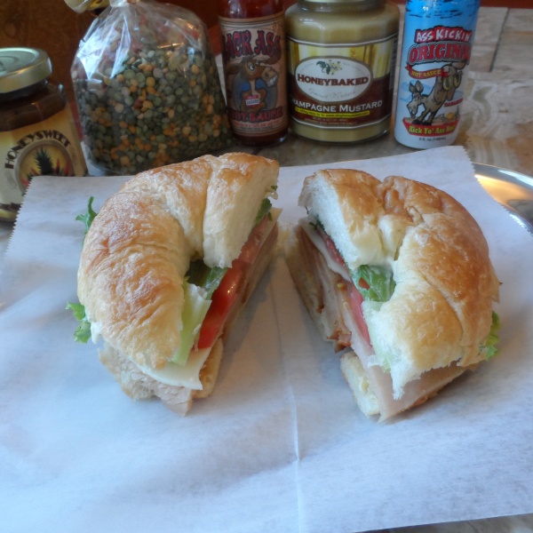 Order HoneyBaked Turkey Classic Sandwich food online from Honeybaked Ham store, Daly City on bringmethat.com