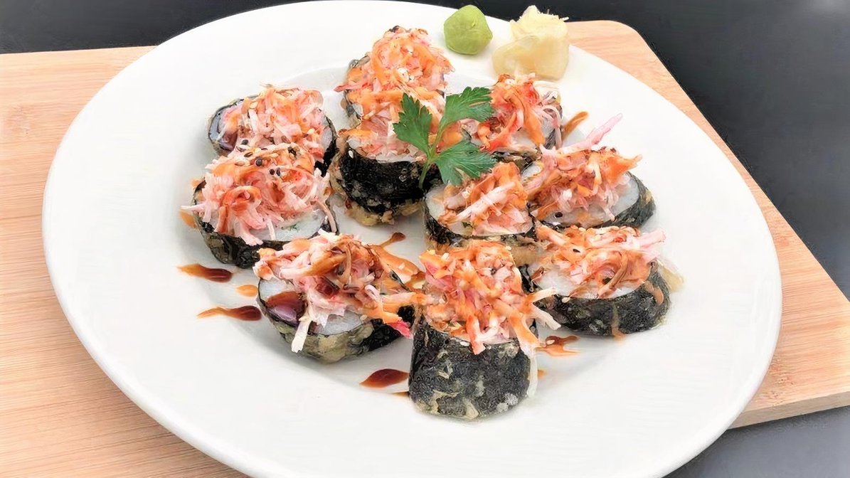 Order Crunchy Blossom Roll (cooked) food online from Asian Kitchen store, Modesto on bringmethat.com