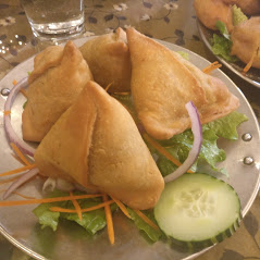 Order Vegetable Samosas food online from Essence Of India store, Chicago on bringmethat.com