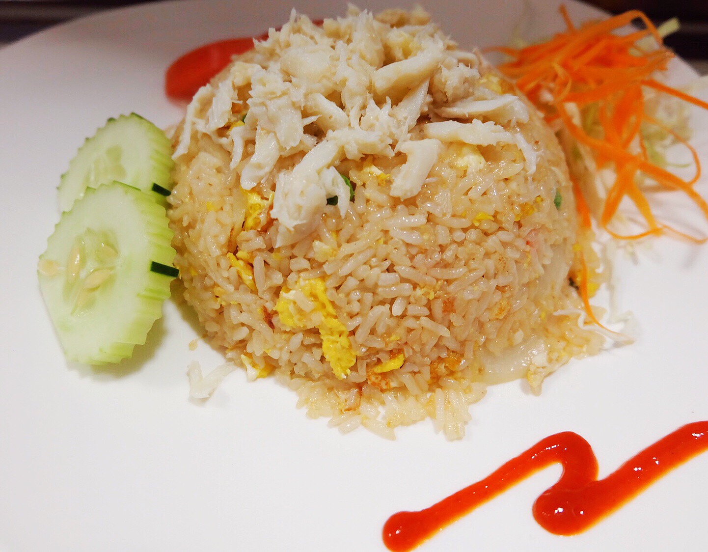 Order F4. Crabmeat Fried Rice food online from Papa Thai Chef store, Williamstown on bringmethat.com