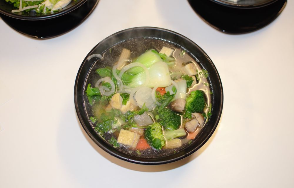 Order 24. Assorted Vegetables with Fried Tofu Noodle Soup food online from T-Pho Noodle And Grill store, Fontana on bringmethat.com