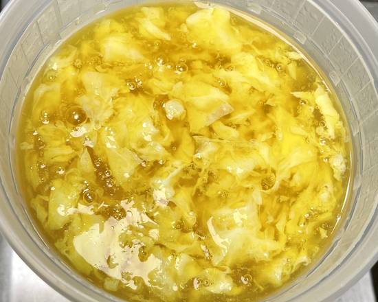 Order Egg Drop Soup food online from Mr Sze Chinese Restaurant store, Bloomingdale on bringmethat.com