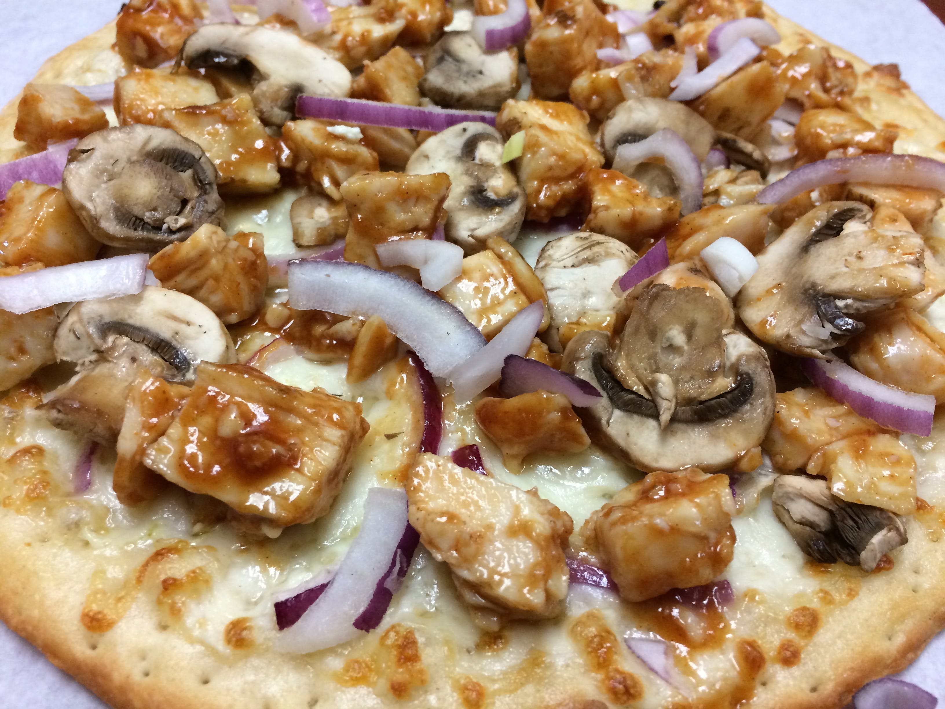 Order BBQ Chicken Pizza - Small food online from I pizza store, Newark on bringmethat.com