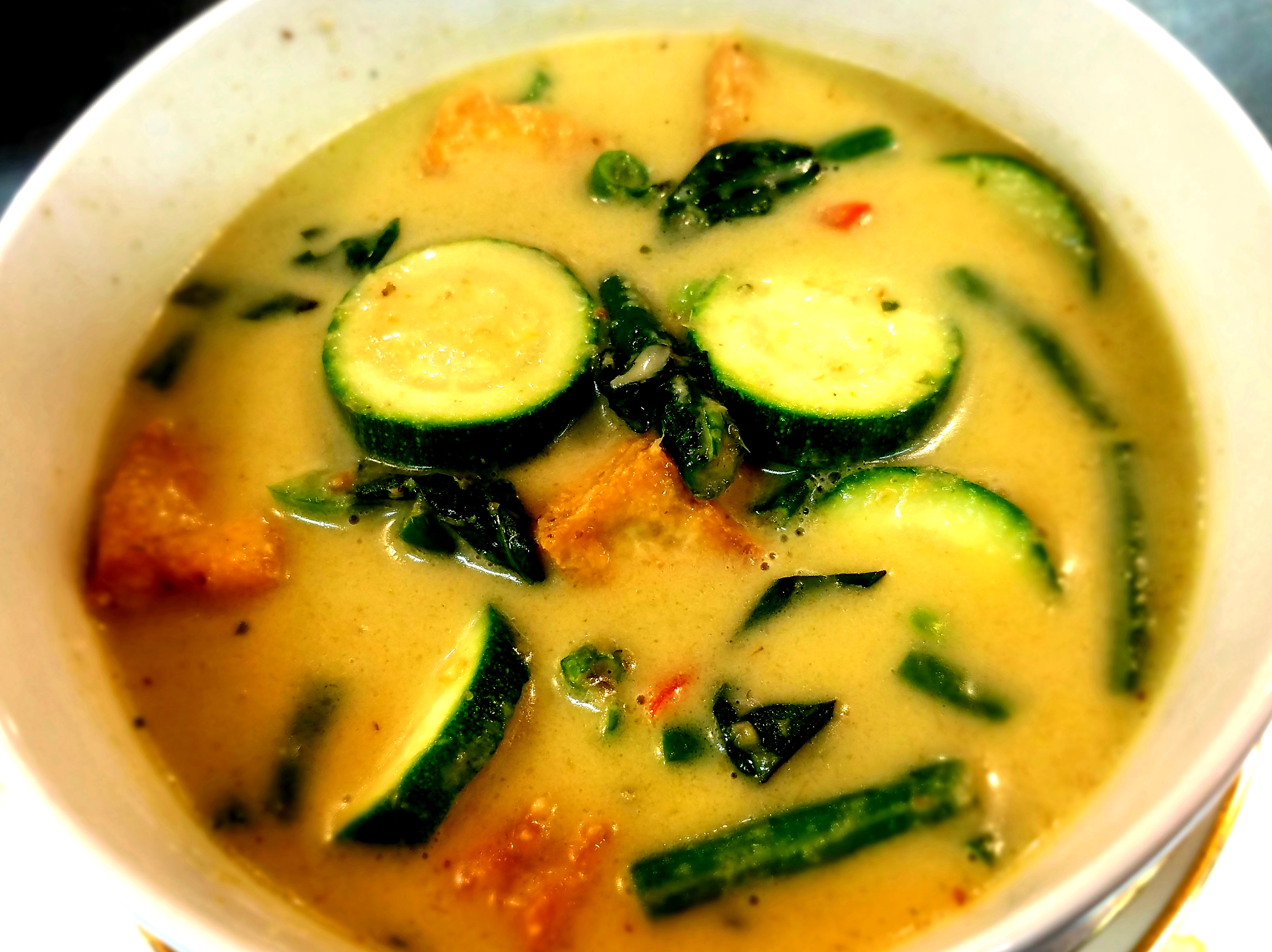 Order Thai Green Curry food online from Ying Thai Cuisine store, Westminster on bringmethat.com