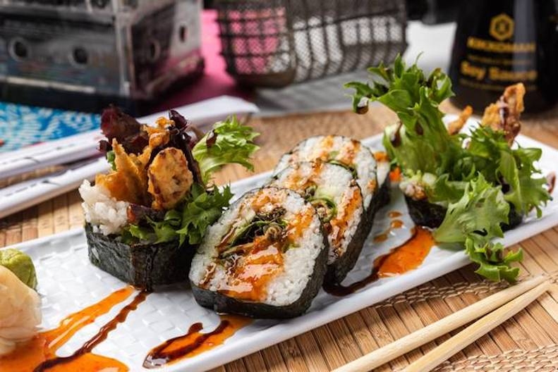 Order Spider Roll food online from Rock N Roll Sushi store, Bonaire on bringmethat.com