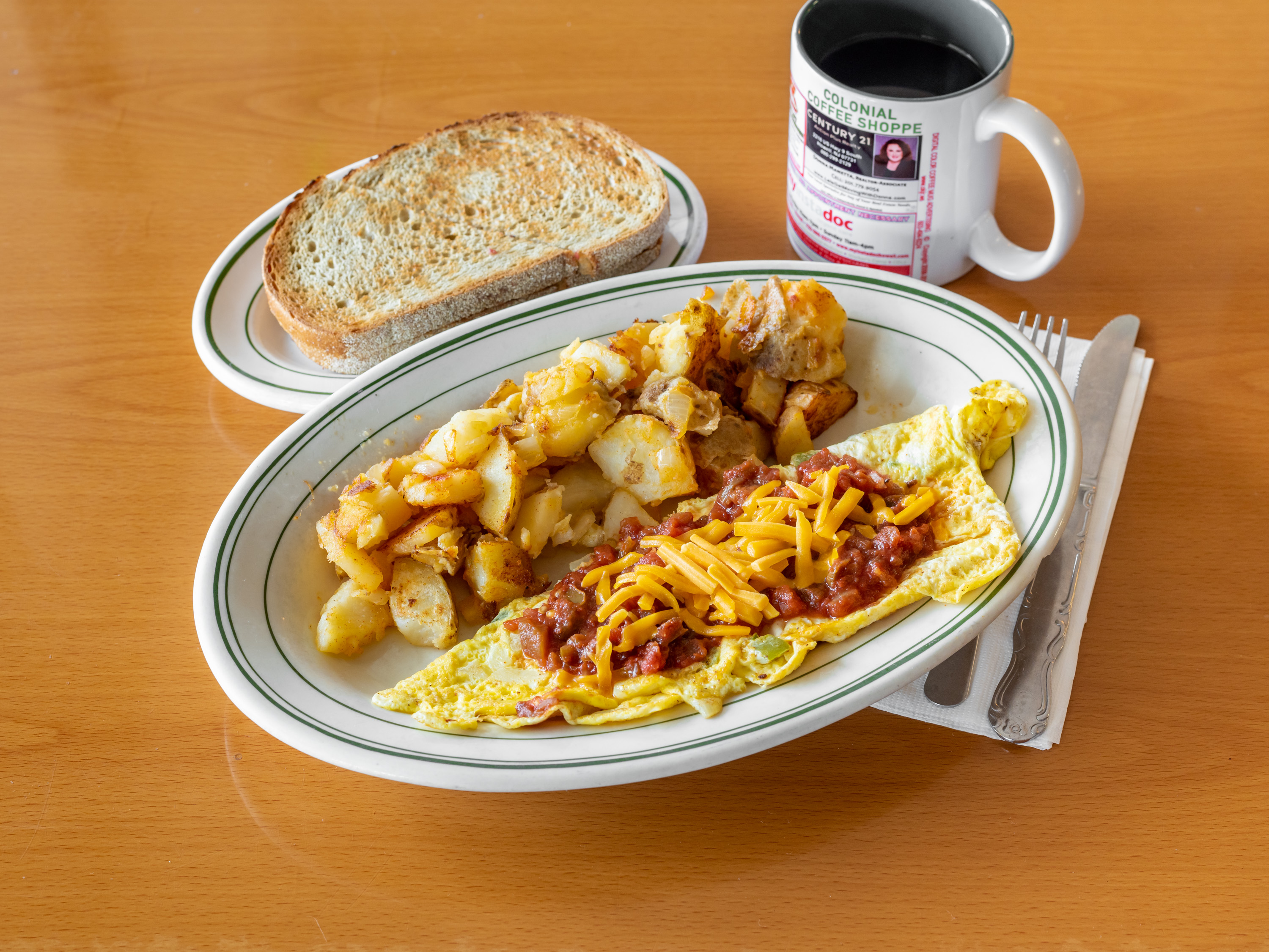 Order Veggie Omelette food online from Colonial Coffee Shoppe store, Howell Township on bringmethat.com