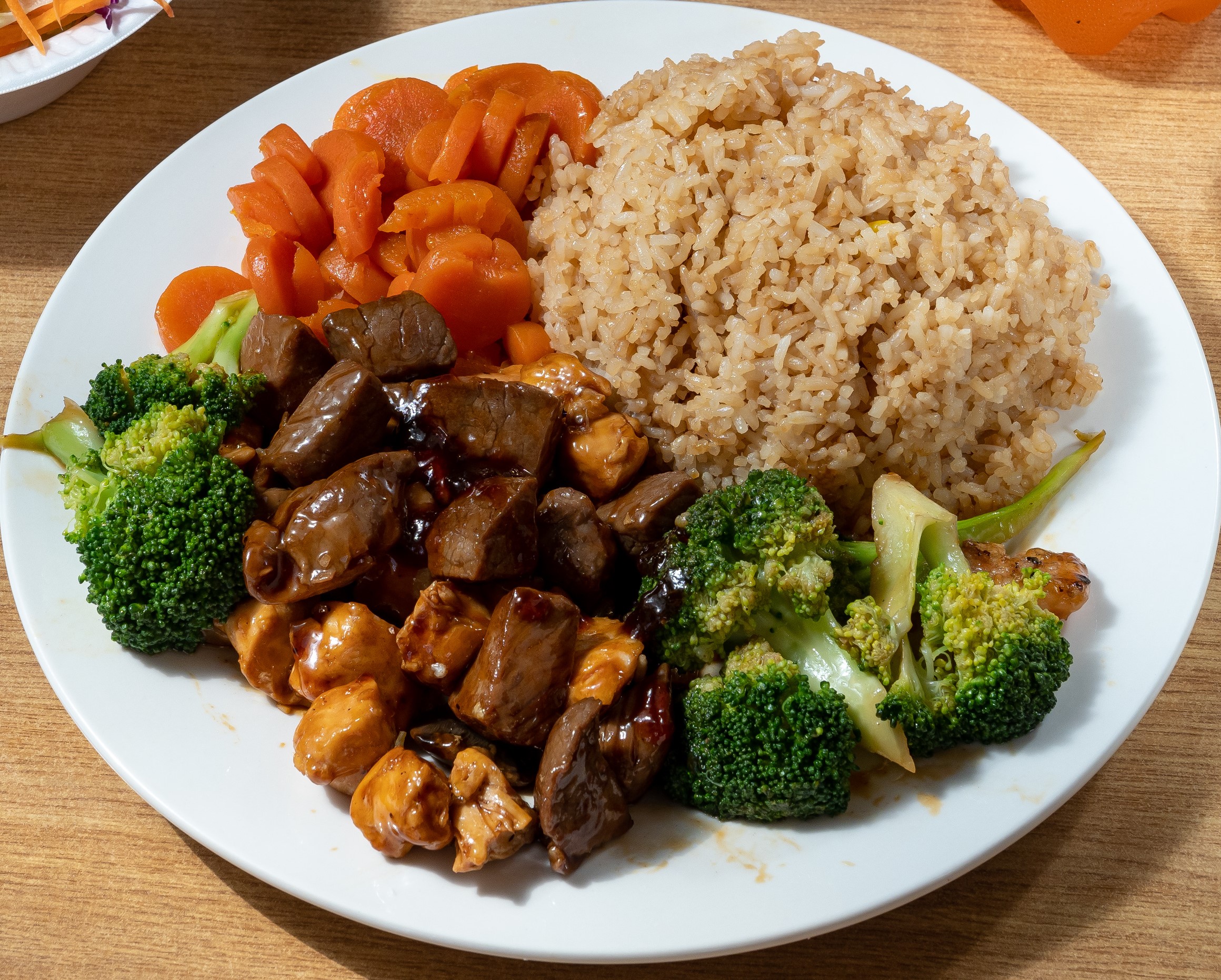 Order 12a. Teriyaki Steak and Chicken Combo food online from Tokyo Grill Express store, Greer on bringmethat.com