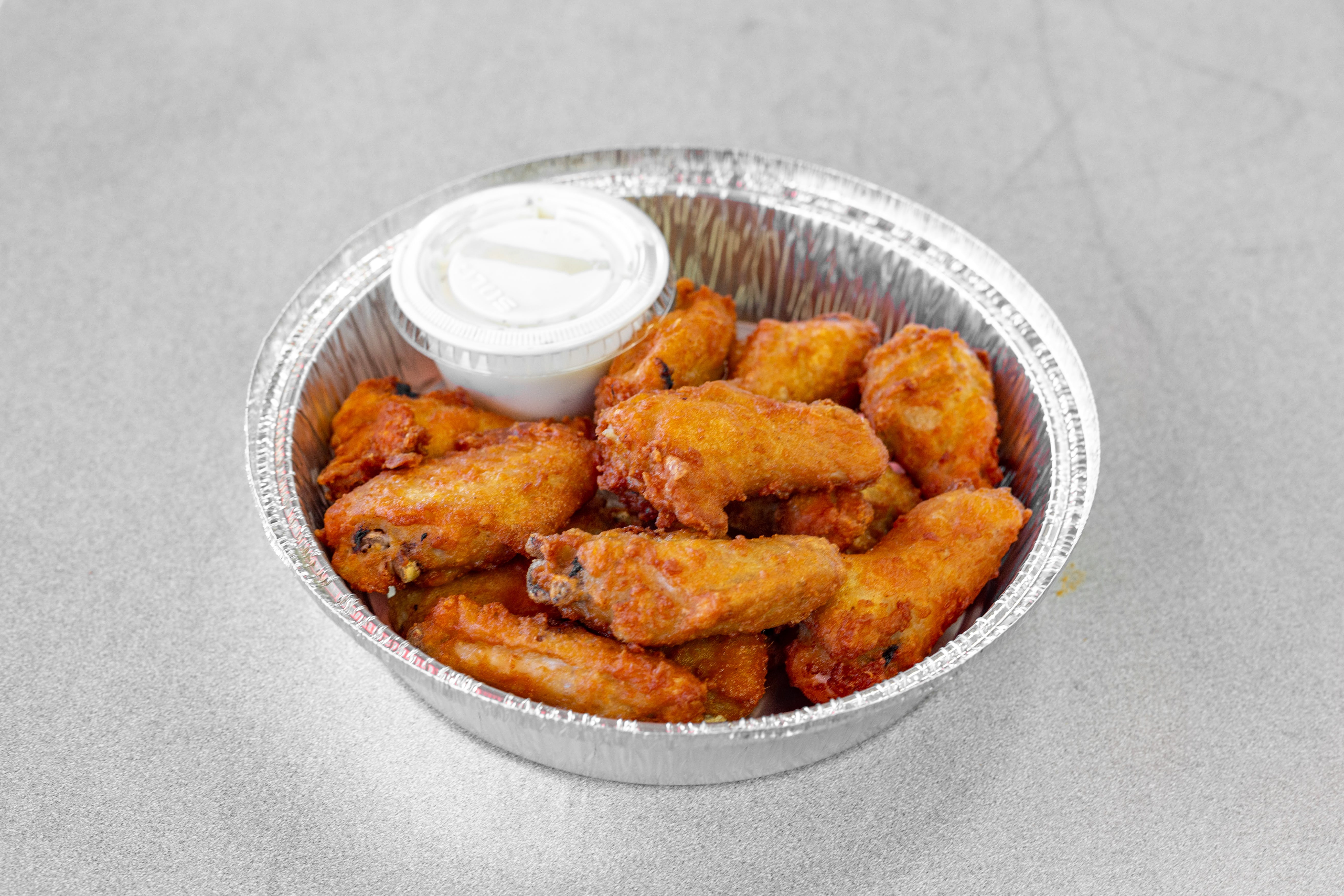 Order Chicken Wings - 6 Pieces food online from La Famosa Pizza store, Holtsville on bringmethat.com