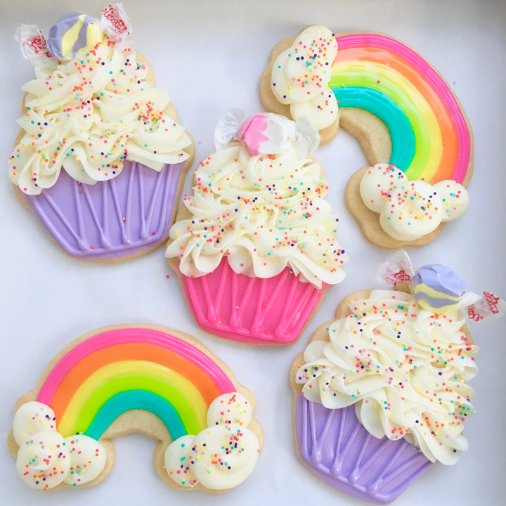 Order Deluxe Sugar Cookies food online from B.Candy store, Newport Beach on bringmethat.com