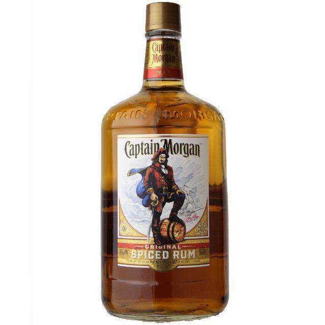 Order Captain Morgan Spiced Rum / 1.75 L food online from Windy City Liquor Market store, El Cajon on bringmethat.com