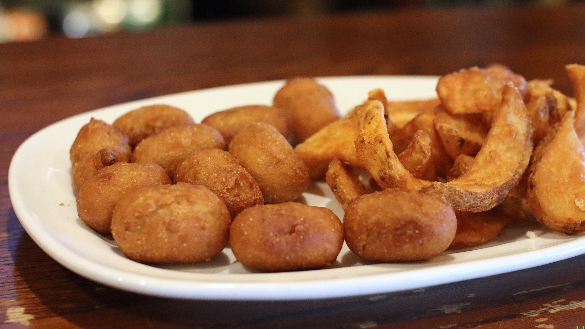 Order Kids Mini Corn Dogs food online from The Dingle House Irish Pub store, West Chester on bringmethat.com