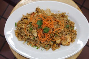 Order 21. Combo Fried Rice food online from Thai Wok-In & Go store, Dallas on bringmethat.com