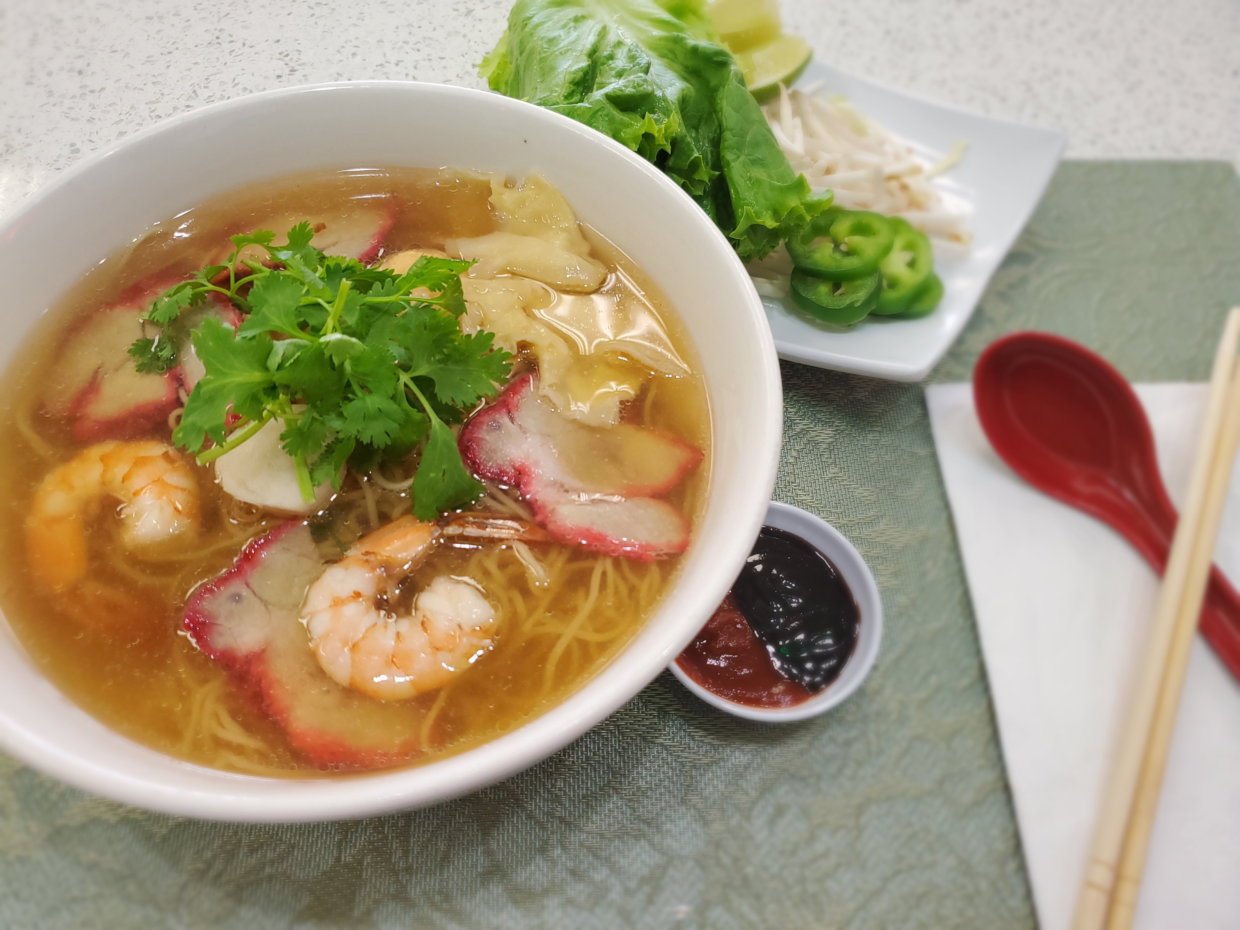 Order 18. Special Combo Noodle Soup food online from Pho Saigon Le store, Victorville on bringmethat.com