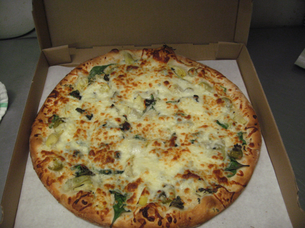 Order Spinach Artichoke Pizza food online from Papas Pizza store, San Diego on bringmethat.com