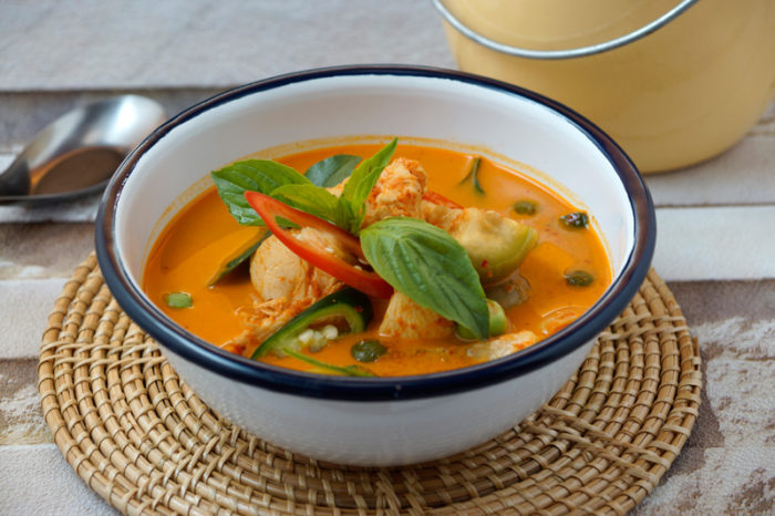 Order Red Curry แกงเผ็ด food online from East Meet West store, San Rafael on bringmethat.com