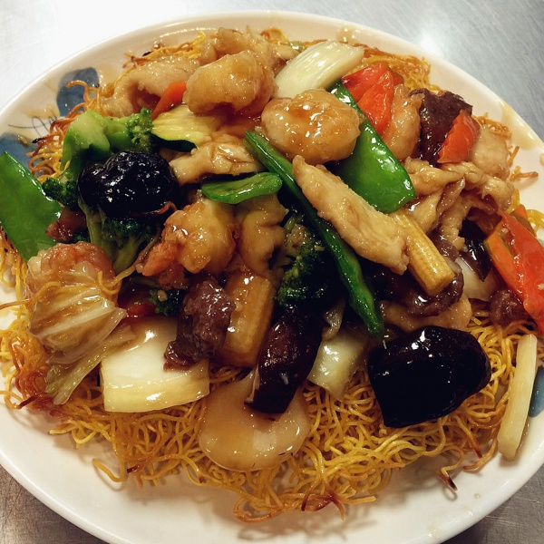 Order 85. Hong Kong Style Chow Mein food online from China One store, Moreno Valley on bringmethat.com