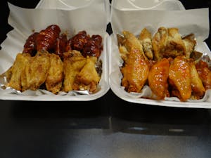 Order 25 Wings food online from Yum Yum! store, Concord on bringmethat.com